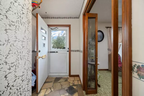 Bolivar, MO 65613,604 N Claud AVE