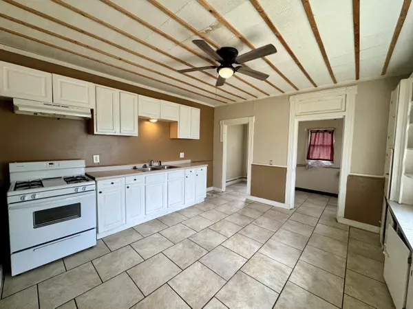 Springfield, MO 65803,1606 E Blaine ST