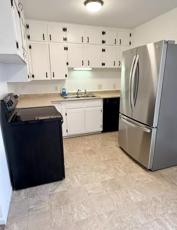 Joplin, MO 64801,1026 Texas CIR