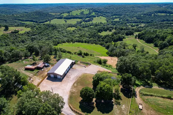 Chadwick, MO 65629,507 Barber RD