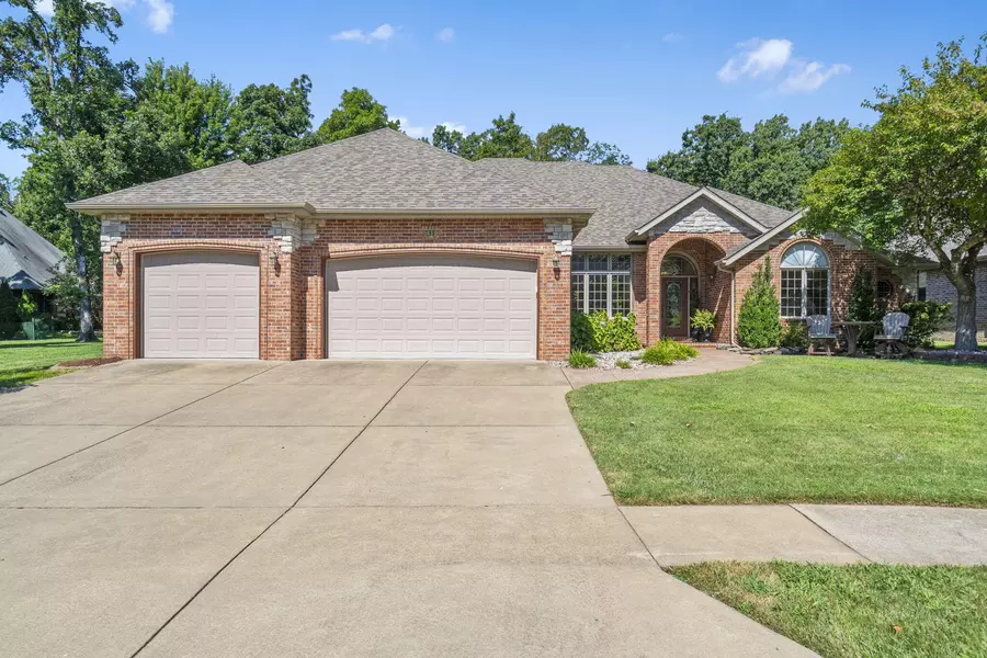 5631 S Fremont AVE, Springfield, MO 65804