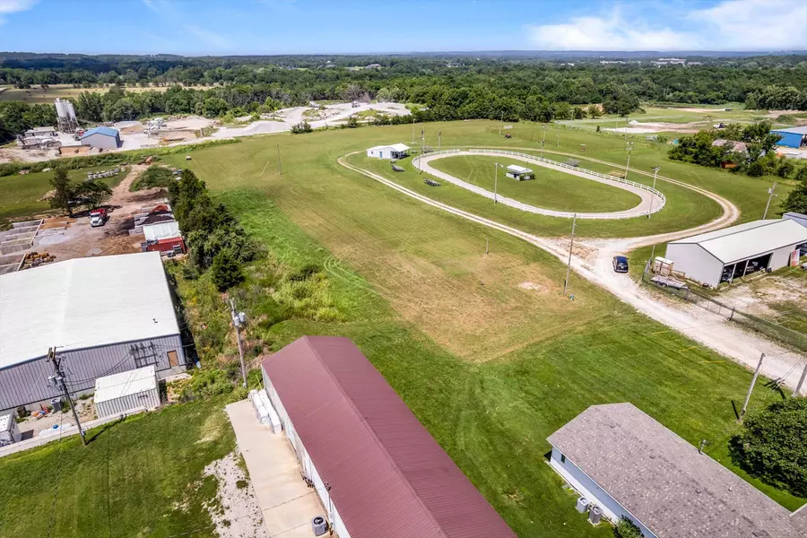 Tbd W Broadway ST, Bolivar, MO 65613
