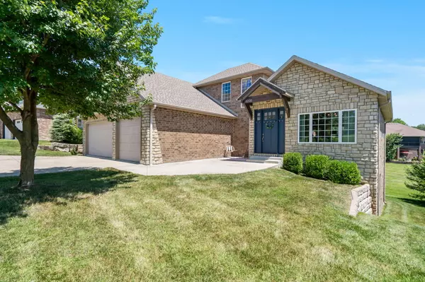 6008 S Mccann AVE, Springfield, MO 65804