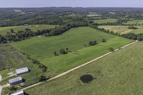 Mansfield, MO 65704,000 5 Cemetery Road