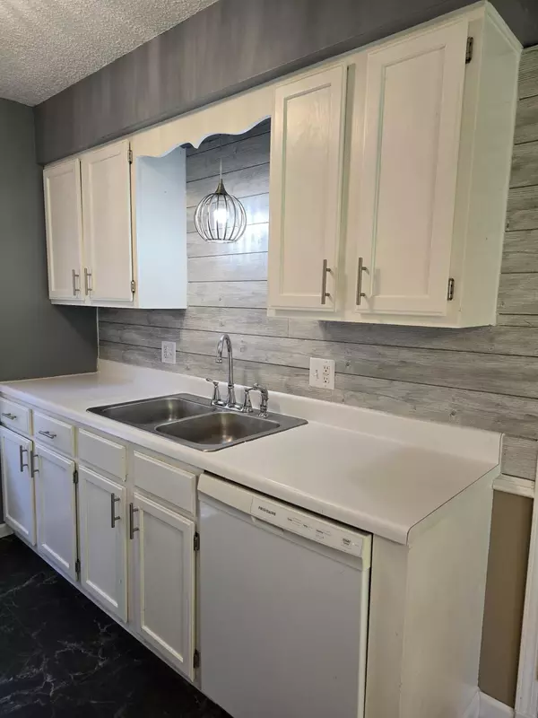 Springfield, MO 65810,5783 S Franklin AVE