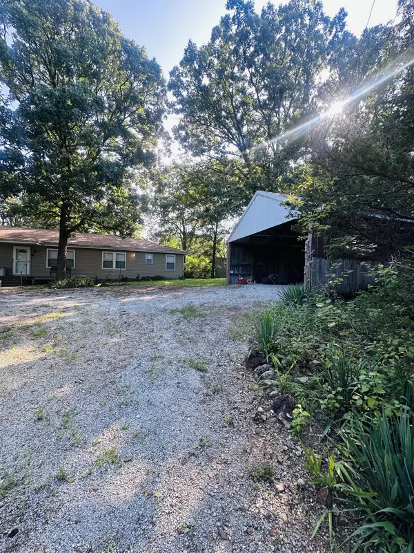 Flemington, MO 65650,1133 E 318th RD