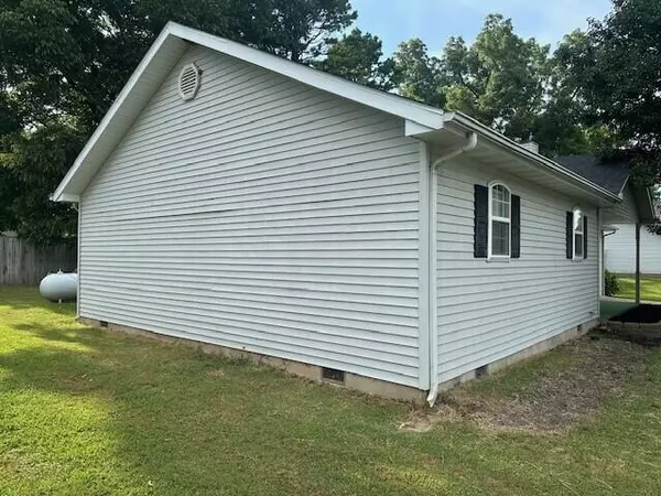 West Plains, MO 65775,257 Fairfield AVE