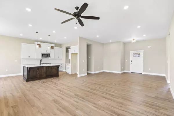 Battlefield, MO 65619,5243 Logan DR