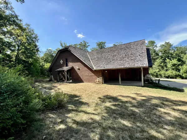 Branson, MO 65616,646 Rosewood DR