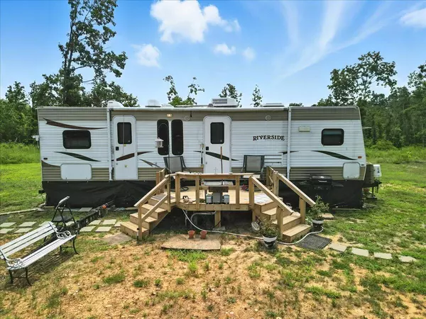 West Plains, MO 65775,5160 County Road 9380