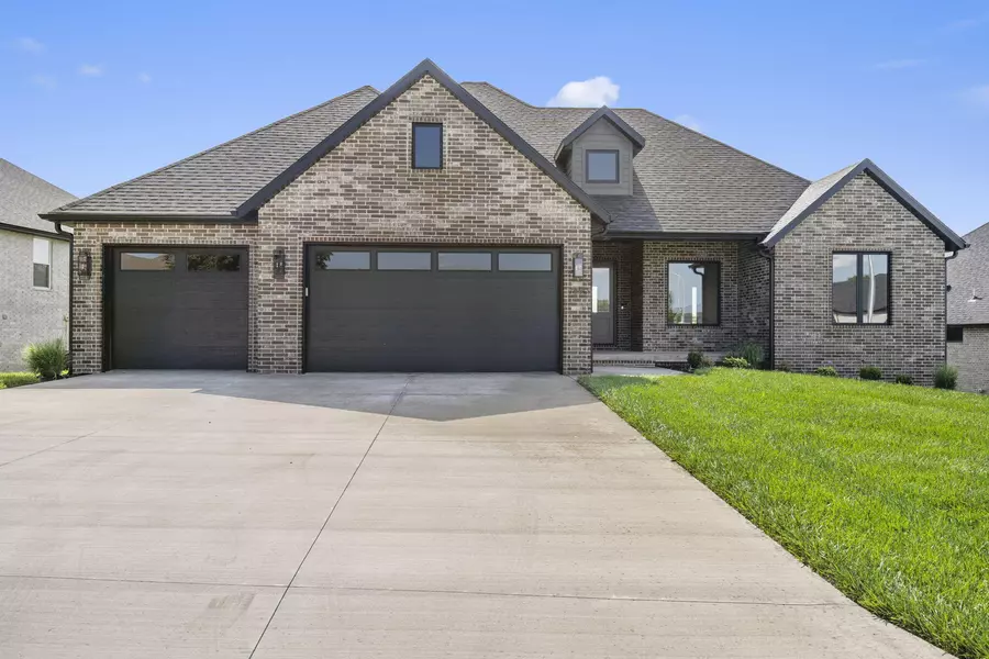 1650 Marlowe AVE, Springfield, MO 65802