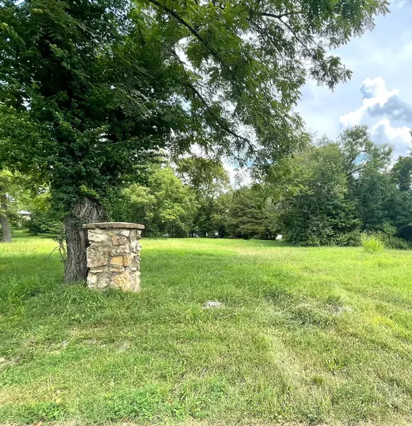 170 S Long Avenue, Hartville, MO 65667