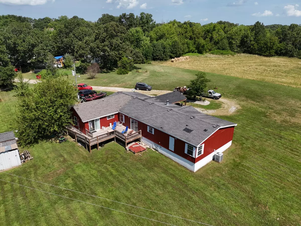Niangua, MO 65713,222 State Hwy F