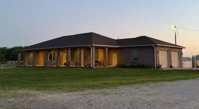 515 N Dalton ST, Everton, MO 65646