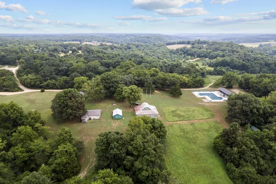 2710 Finbrooke RD, Rogersville, MO 65742