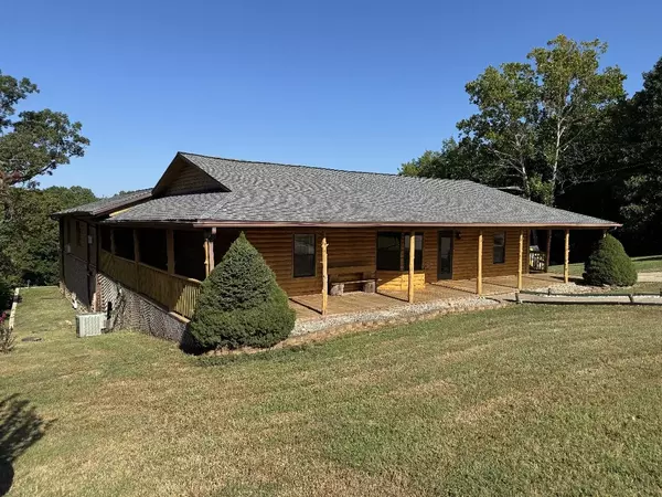 Walnut Shade, MO 65771,7697 State Highway 176