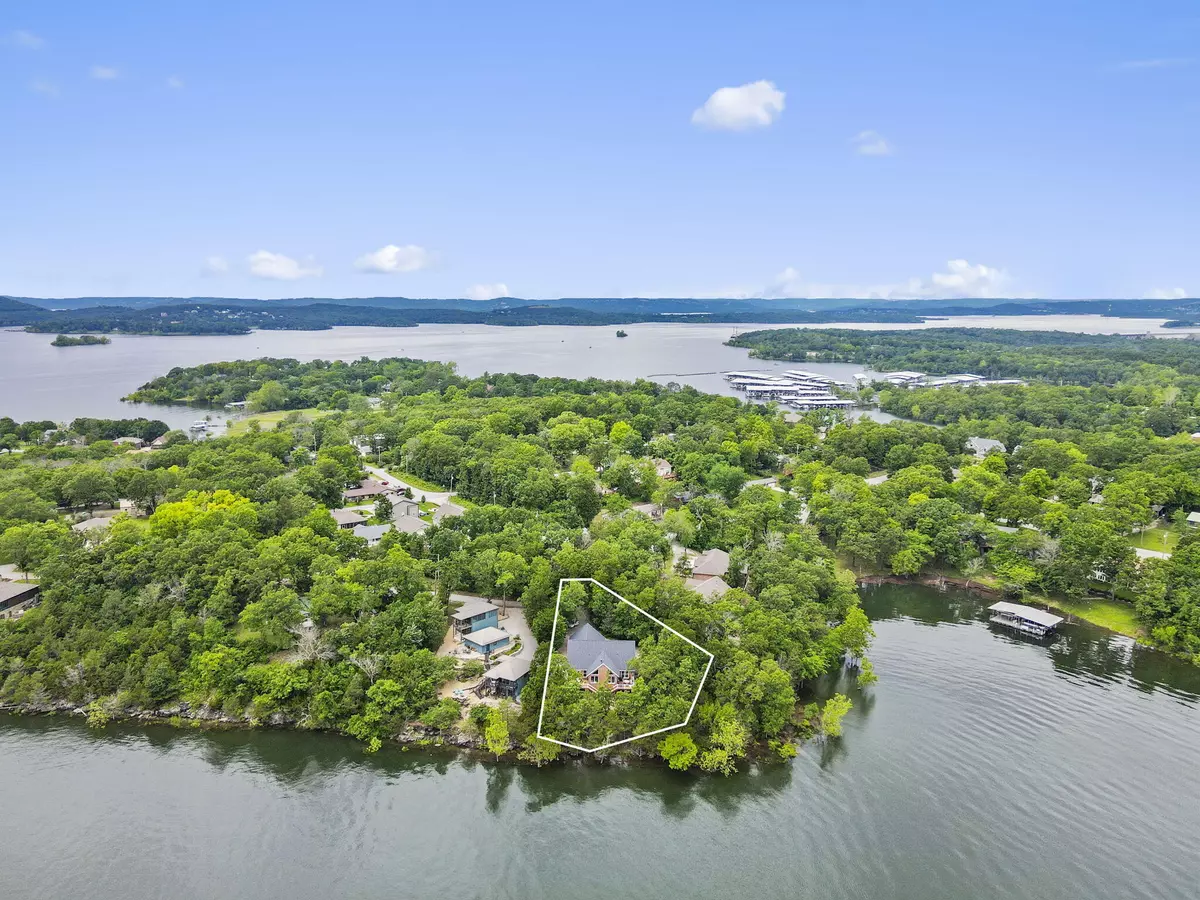 Hollister, MO 65672,317 Scenic DR