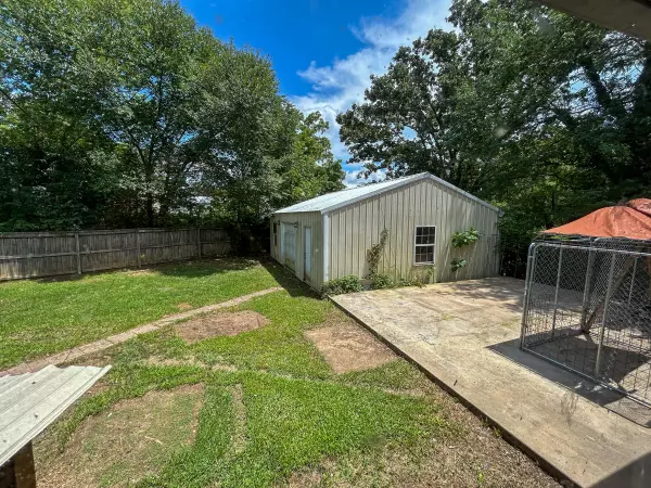 Cabool, MO 65689,928 Patton Avenue