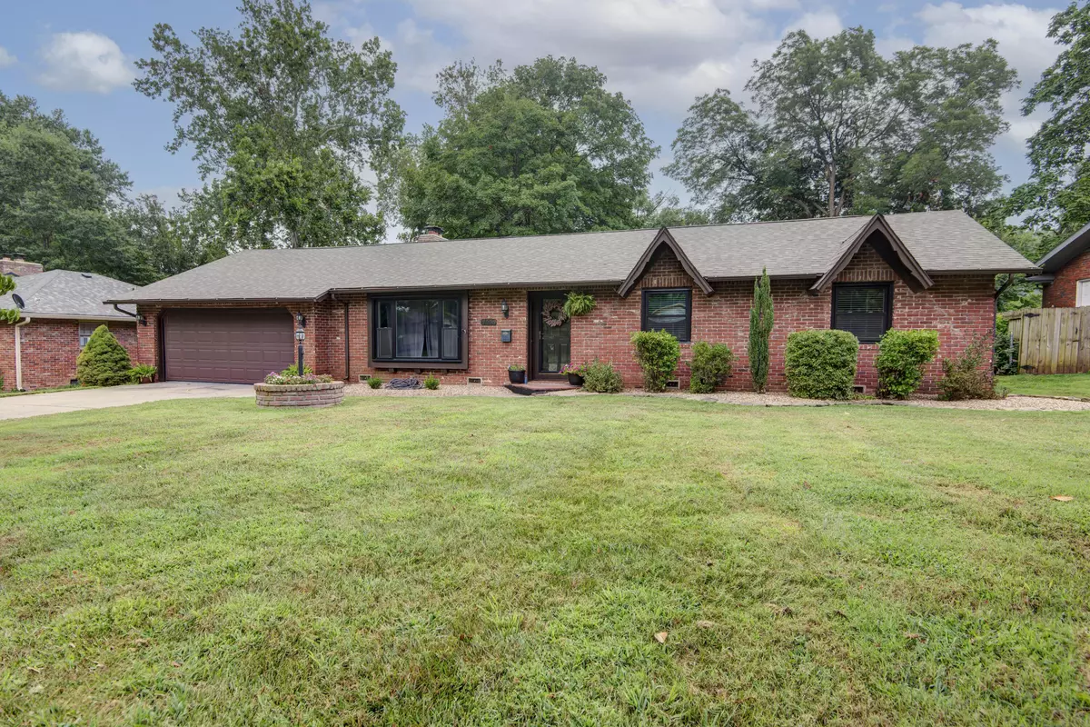 Springfield, MO 65804,2036 E Greenwood ST