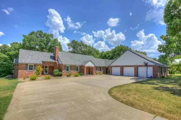 Carl Junction, MO 64834,201 Karen DR