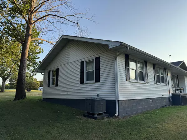 Springfield, MO 65803,4914 W Farm Road 82