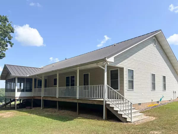 1181 County Road 504, Gainesville, MO 65655
