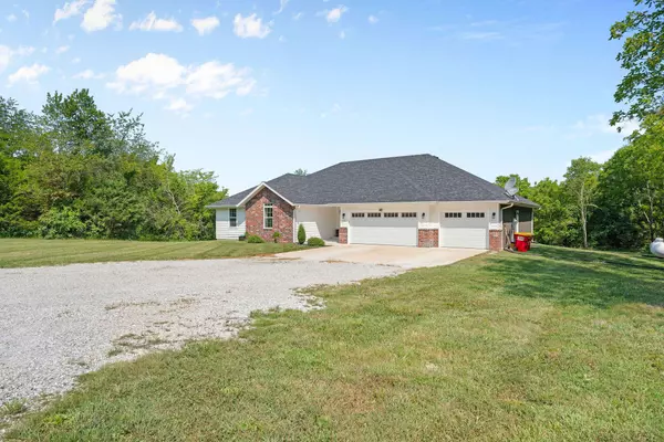 Nixa, MO 65714,427 Maynard RD