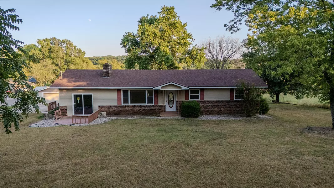 130 Church ST, Bradleyville, MO 65614