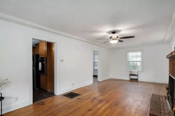 Springfield, MO 65803,1123 W High ST