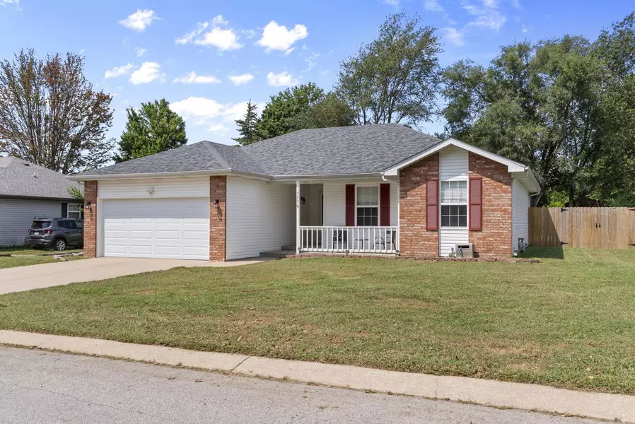 597 Clever Heights CT, Clever, MO 65631
