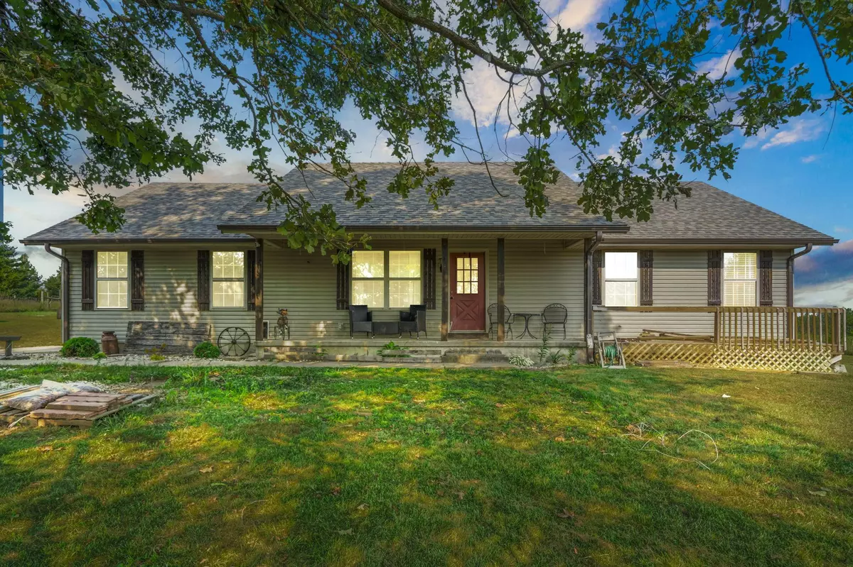 Marshfield, MO 65706,93 S Crossway RD