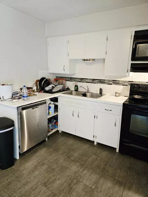 Springfield, MO 65807,2811 W Seminole ST