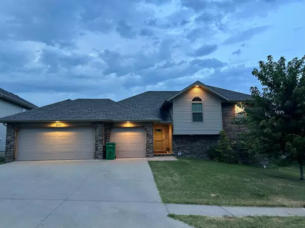 3128 N Marion Avenue AVE, Springfield, MO 65803