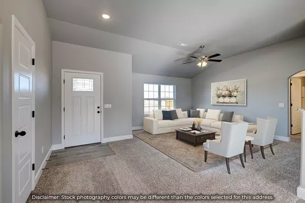 Republic, MO 65738,923 N Labrador AVE