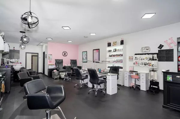 Mt Vernon, MO 65712,219 S Hickory ST