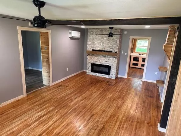 Summersville, MO 65571,267 Dent AVE