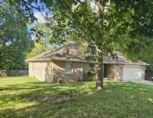 4507 W Westwood DR, Battlefield, MO 65619