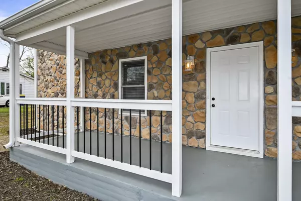 Rogersville, MO 65742,111 S Mill Street