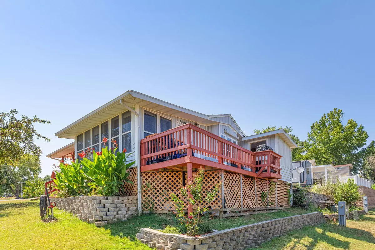 Branson, MO 65616,231 Blue Bird LN