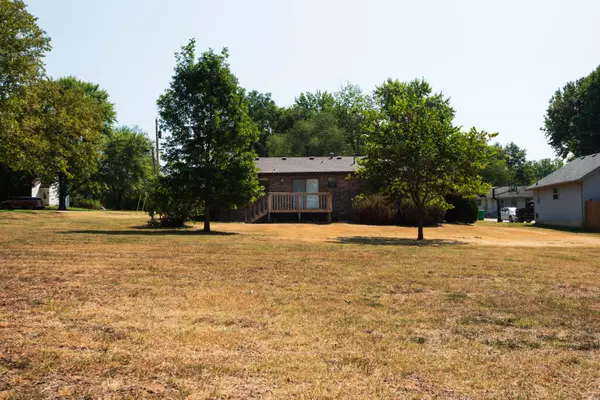 Walnut Grove, MO 65770,301 S Walnut ST