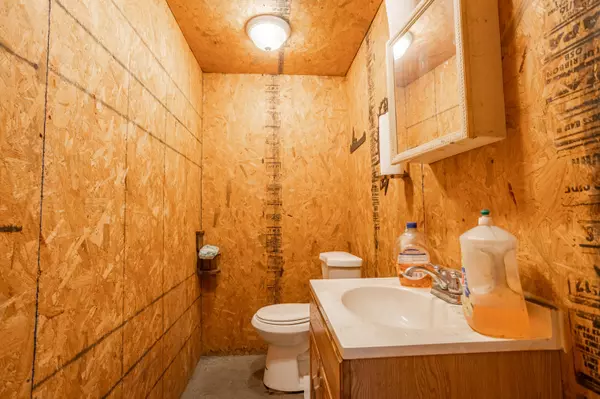 Fordland, MO 65652,3232 Tandy RD