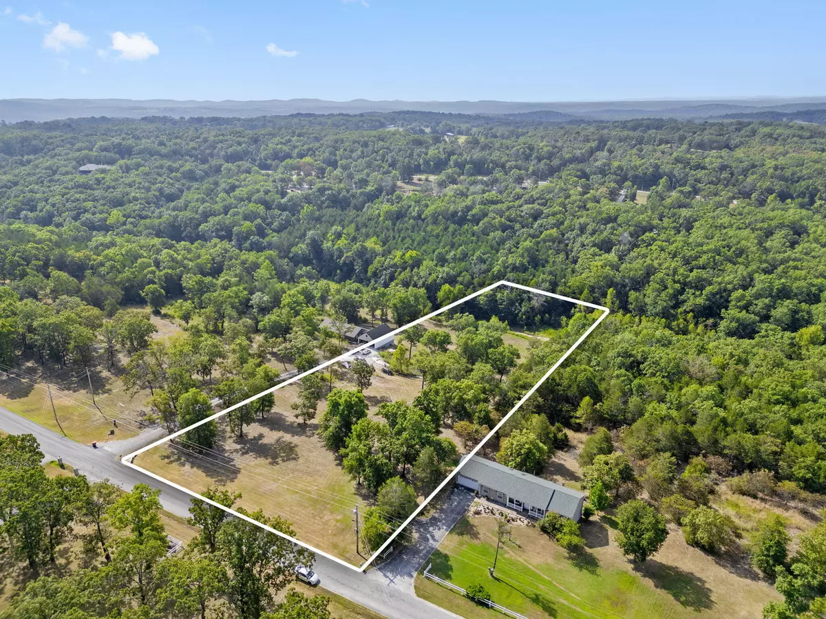 Kissee Mills, MO 65680,613 Lake Ranch RD