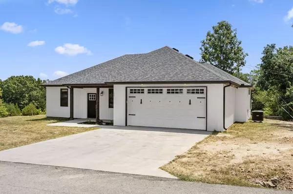 Reeds Spring, MO 65737,10 Pot O Gold LN