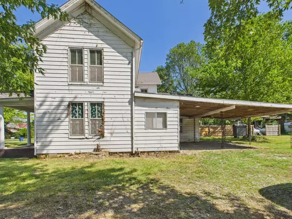 Licking, MO 65542,212 N Main ST