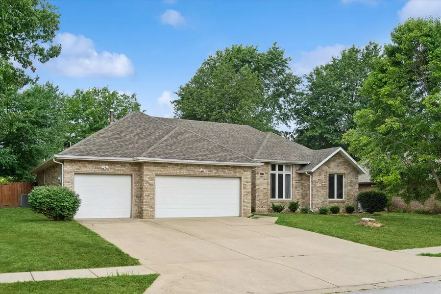 5155 S Hampton AVE, Springfield, MO 65810