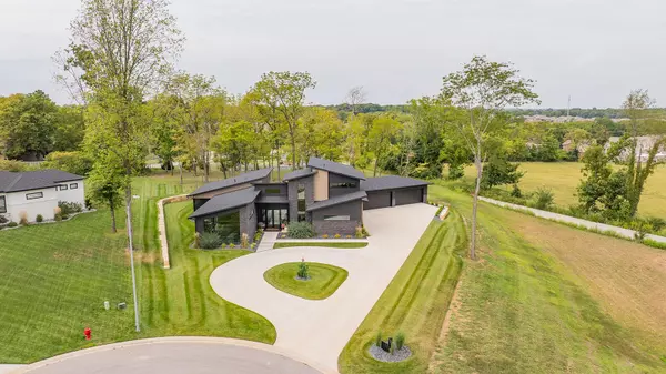 861 Bantry CT, Nixa, MO 65714