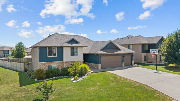 1394 S Blockade RD, Republic, MO 65738
