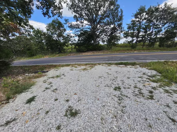 000 Highway 95, Mountain Grove, MO 65711