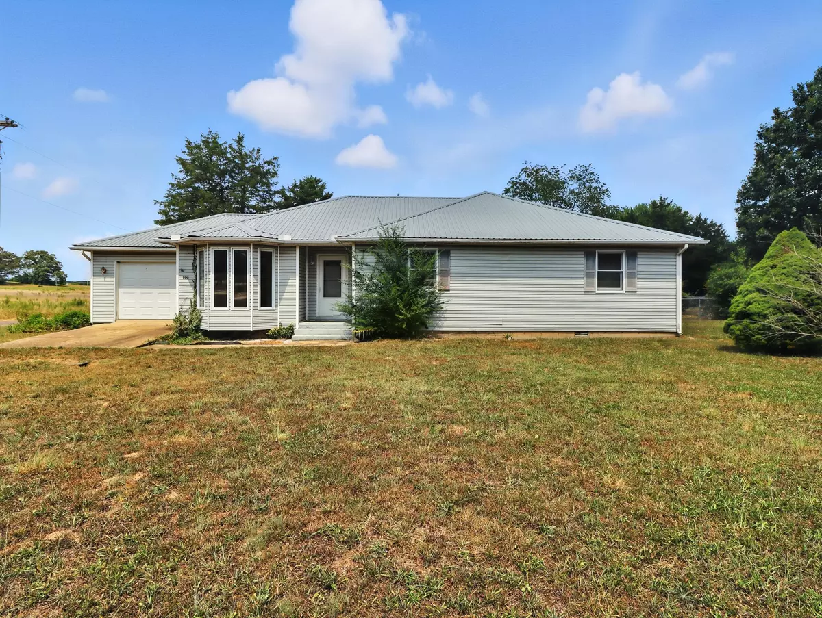 Mountain View, MO 65548,100 Pennycuick DR