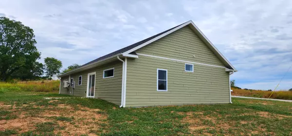 Ava, MO 65608,508 Brian